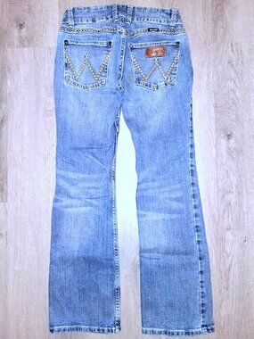 Wrangler Boot Cut Jeans Size 1x30 Distressed Denim Flares Wide Leg Flared